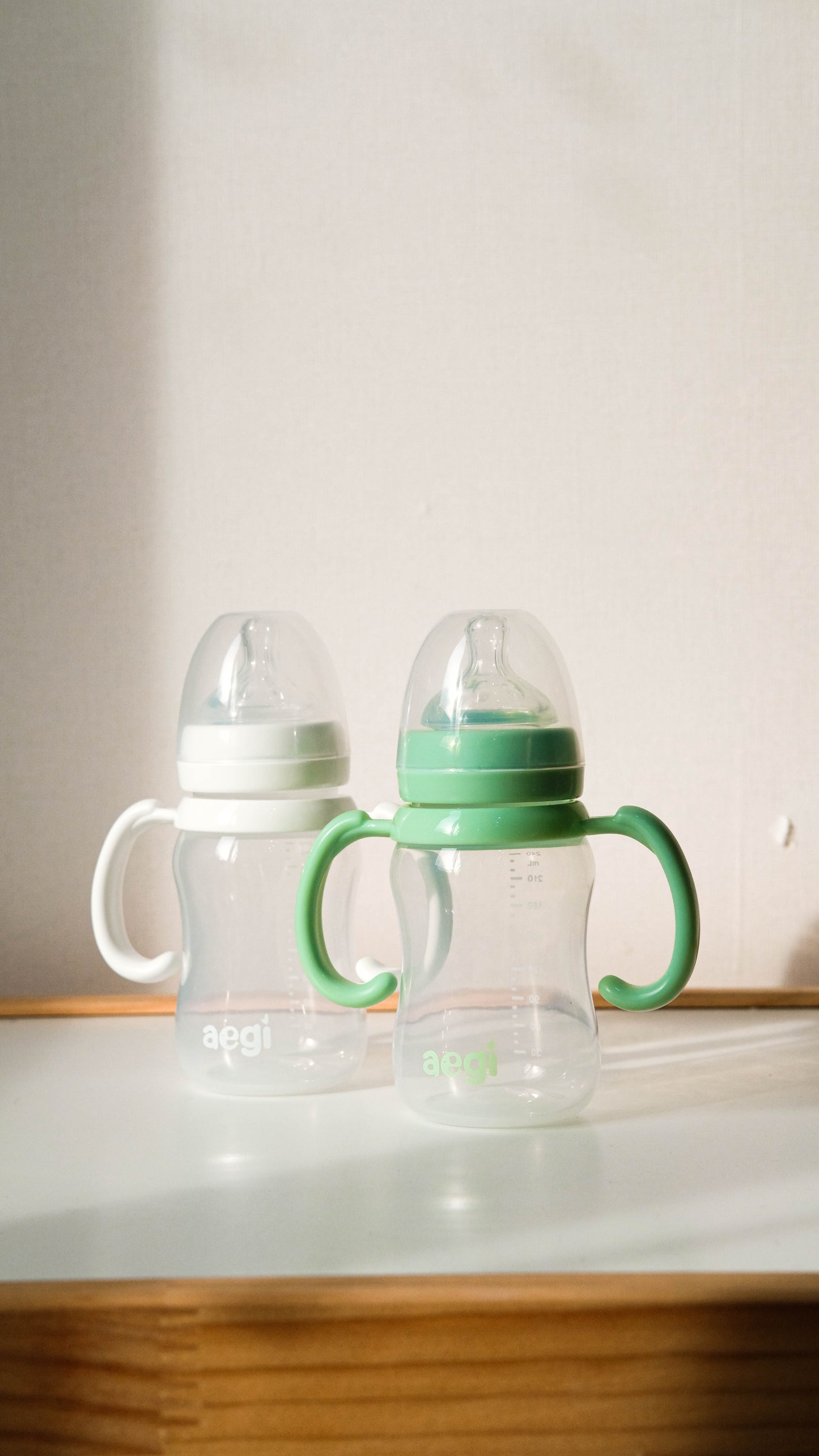 AEGI Wide Neck Feeding Bottle