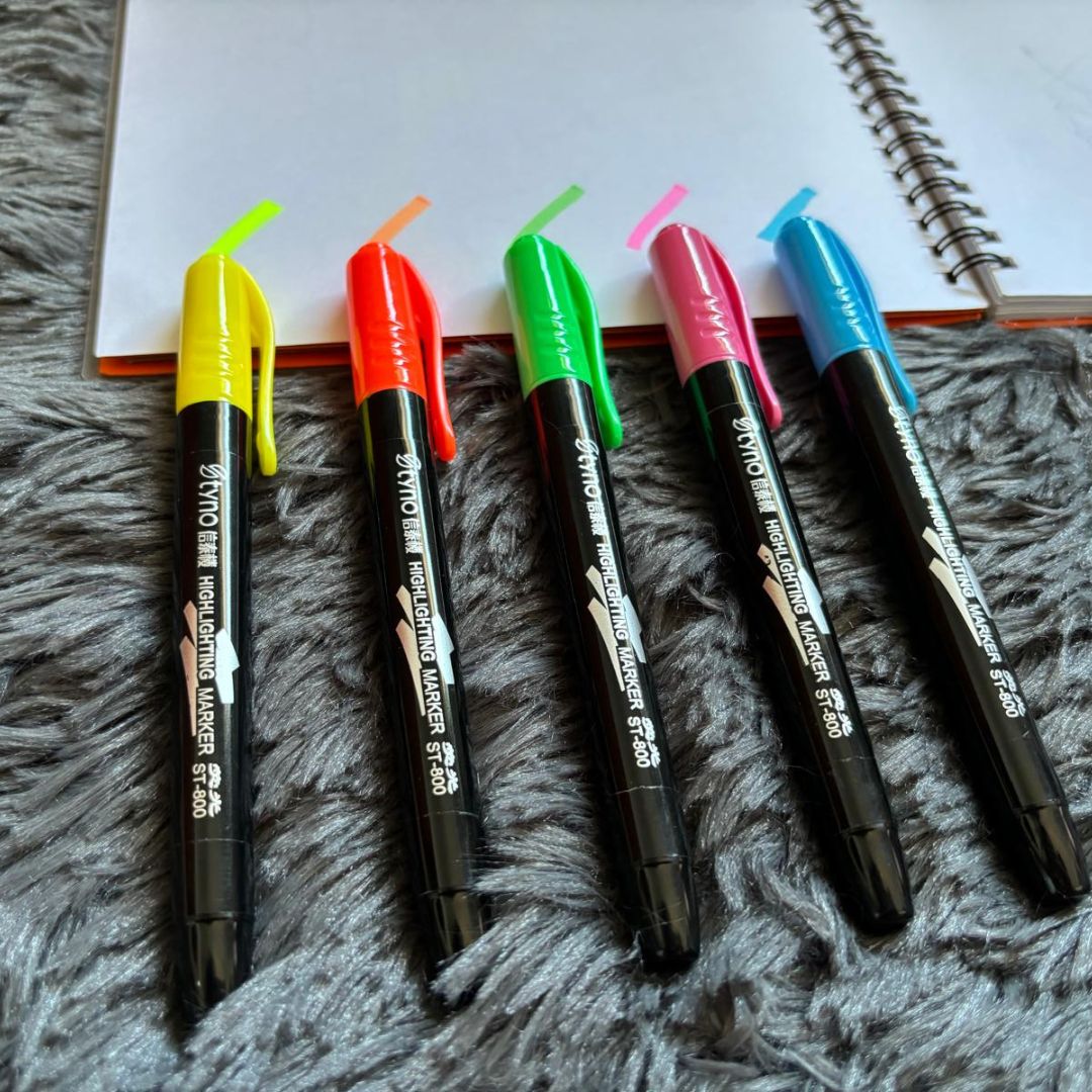 Highlighter Markers
