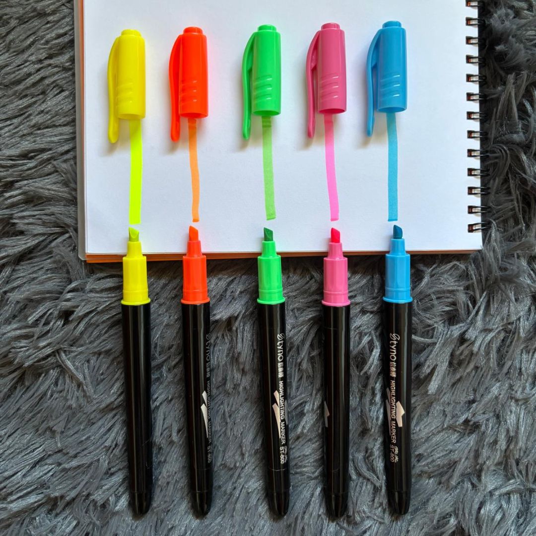 Highlighter Markers
